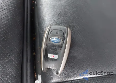 2021 Subaru Ascent Limited z USA, uszkodzony, nr VIN 4S4WMALD8M3463748